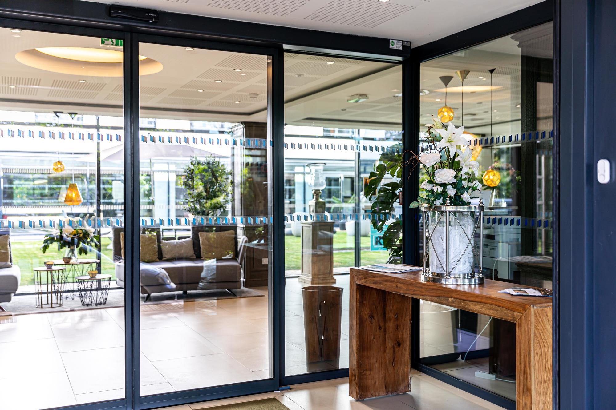 Les Jardins De St Cloud Aparthotel Saint-Cloud Ngoại thất bức ảnh