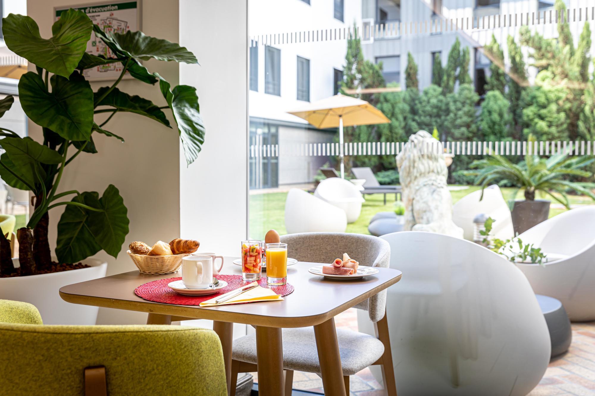 Les Jardins De St Cloud Aparthotel Saint-Cloud Ngoại thất bức ảnh